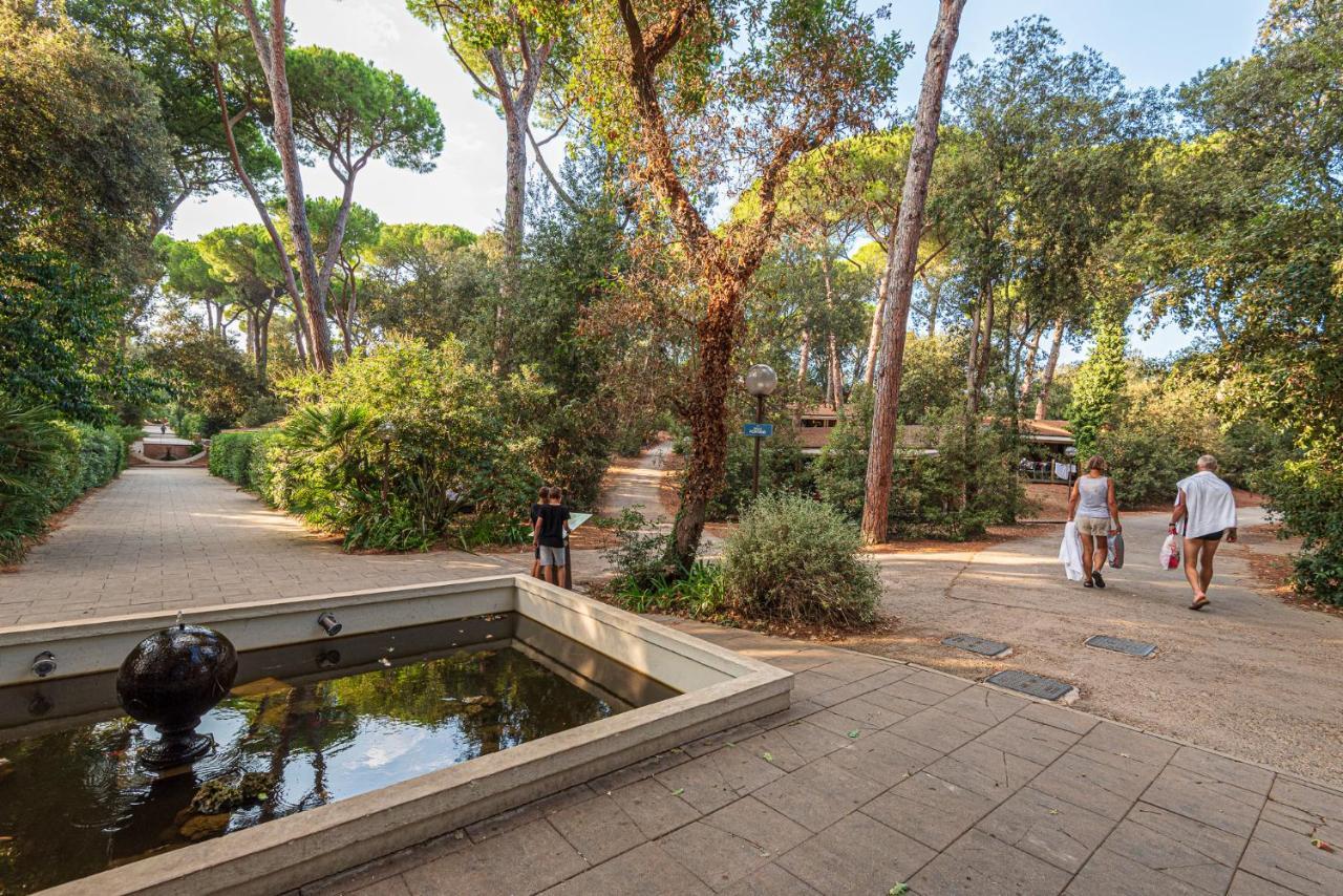 מרינה די קסטנייטו קרדוצ'י Paradu Ecovillage & Resort מראה חיצוני תמונה