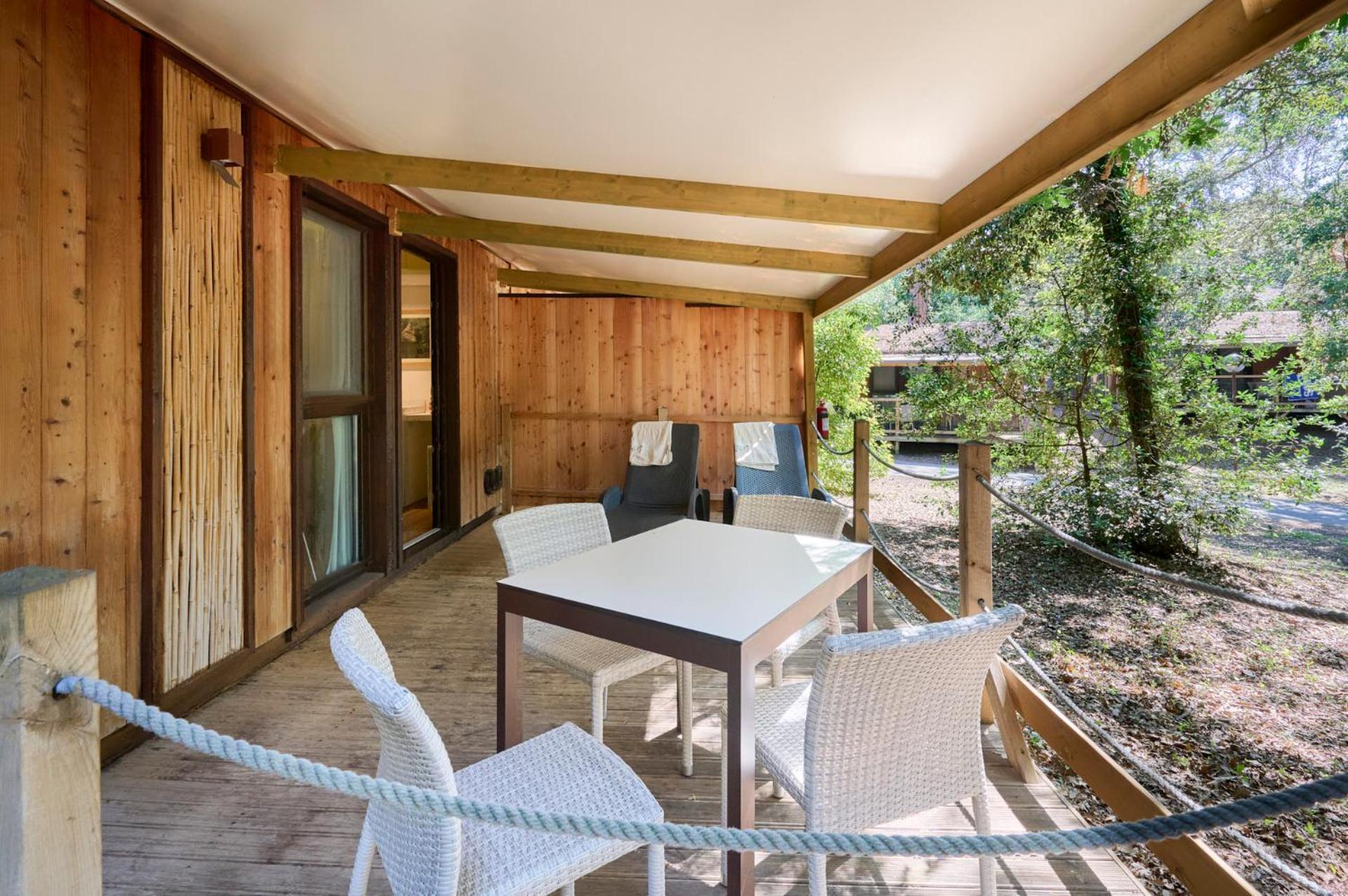 מרינה די קסטנייטו קרדוצ'י Paradu Ecovillage & Resort מראה חיצוני תמונה
